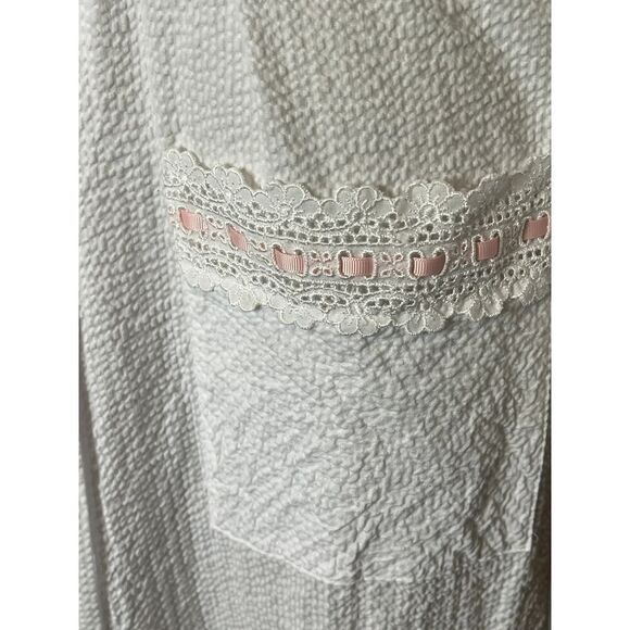 Eileen West Robe S/M White Seersucker Pink RibbonEyelet Lace Cottage Core Lounge - Picture 5 of 6